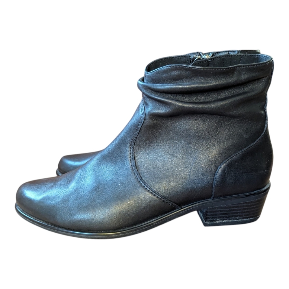 Caprice Black Leather Ankle Boot 9